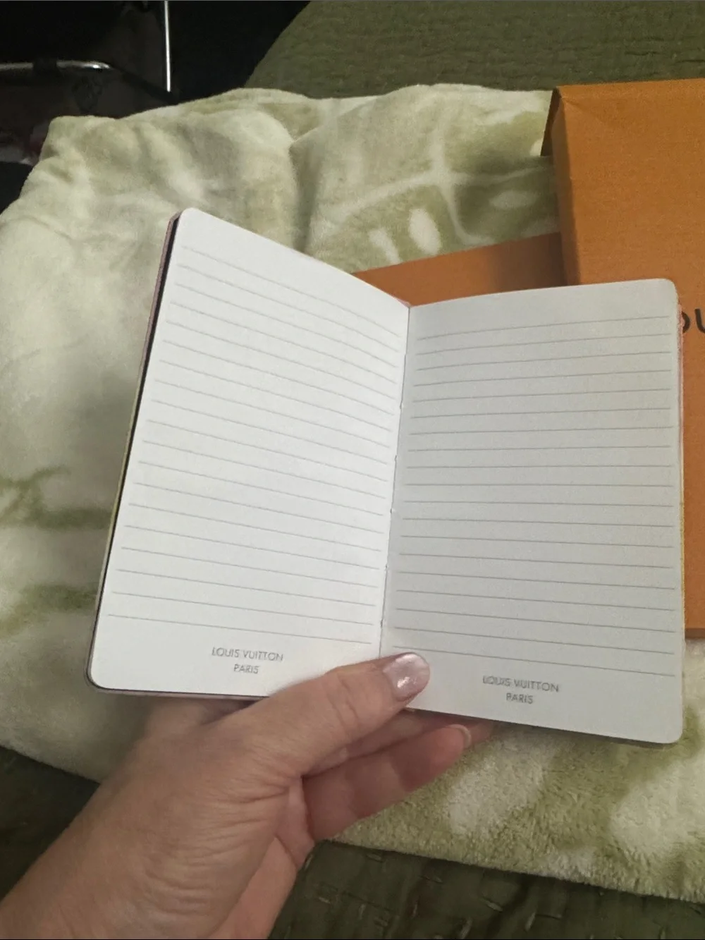 Louis Vuitton Monogram Ombre Pink Yellow Beige Notebook - Picture 4 of 8